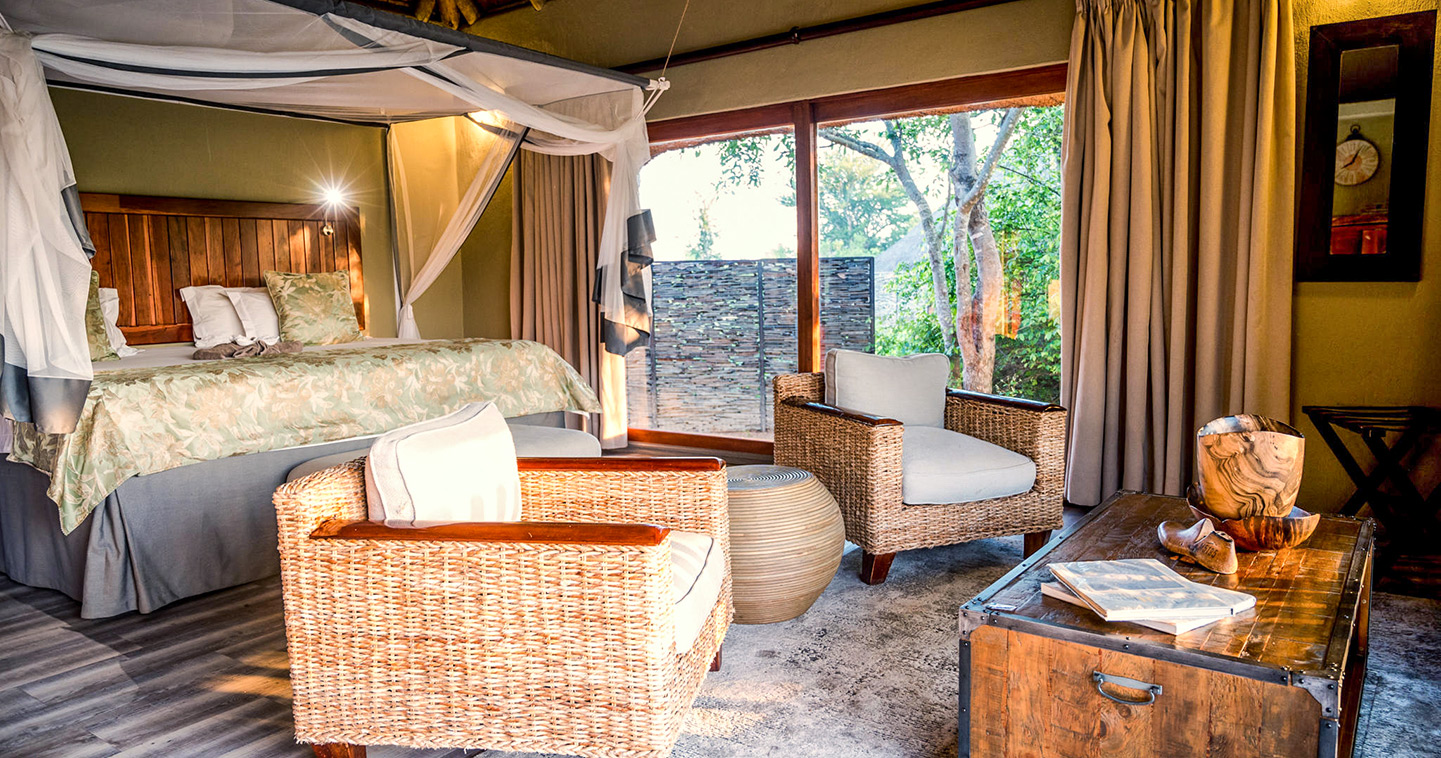Bedroom at Kambaku River Sands in South Africa