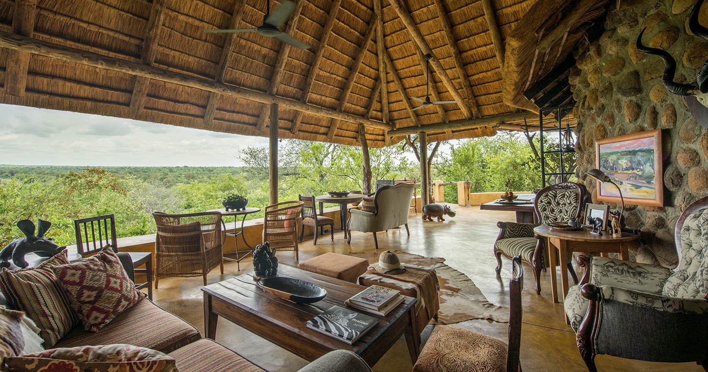 Luxury relactation in Geigers Camp in the Timbavati